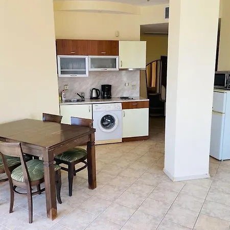 Kaya Apartment *