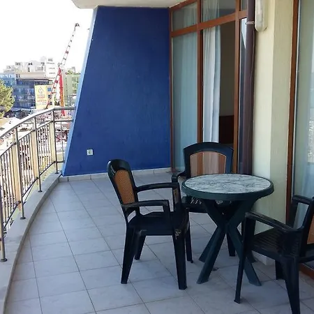 Kaya Apartment