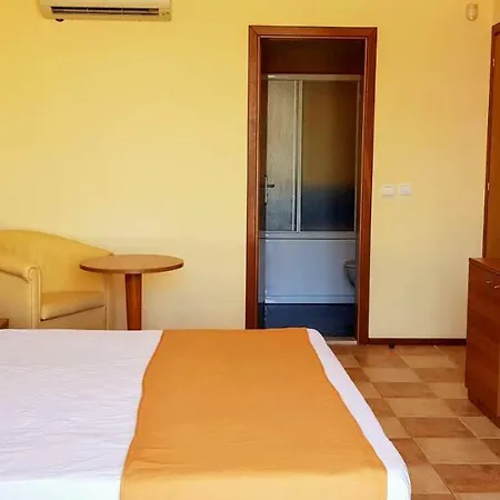 Apartment Kaya