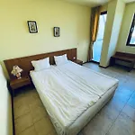 كايا ساني بيتش