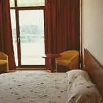 كايا *