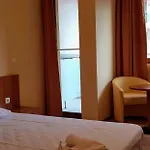كايا شقة